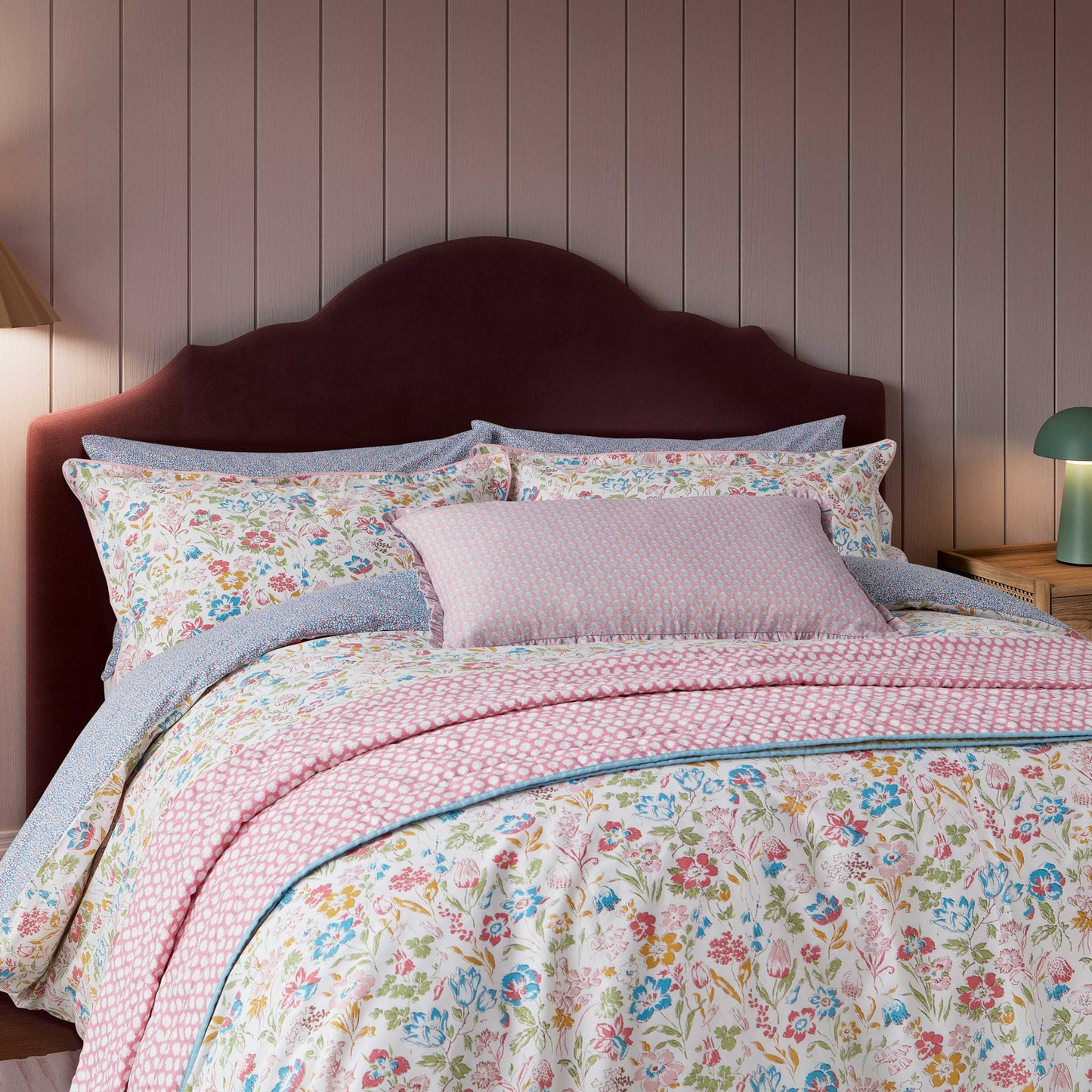 Land & Shore Meadowsweet Cover Set - Multi