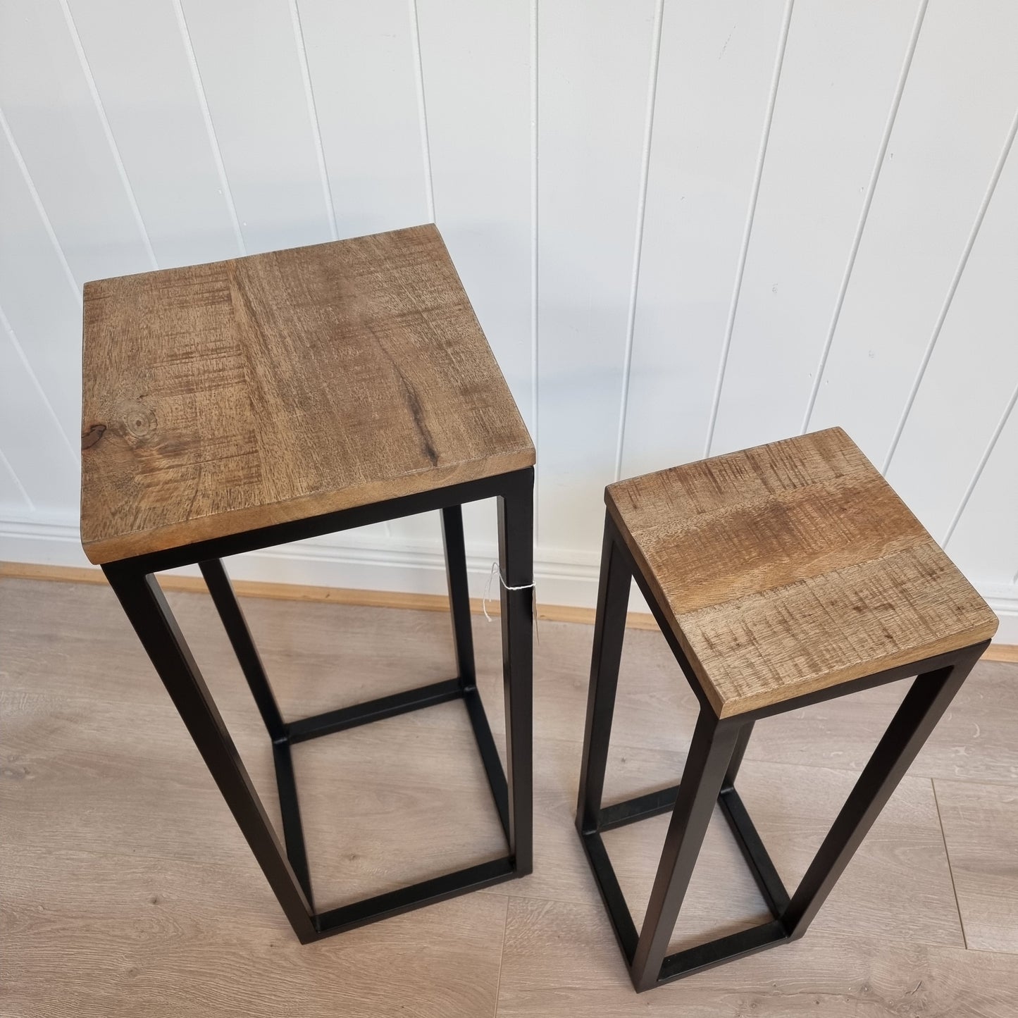Old Empire Square Mango Lamp Tables (Set of 2)