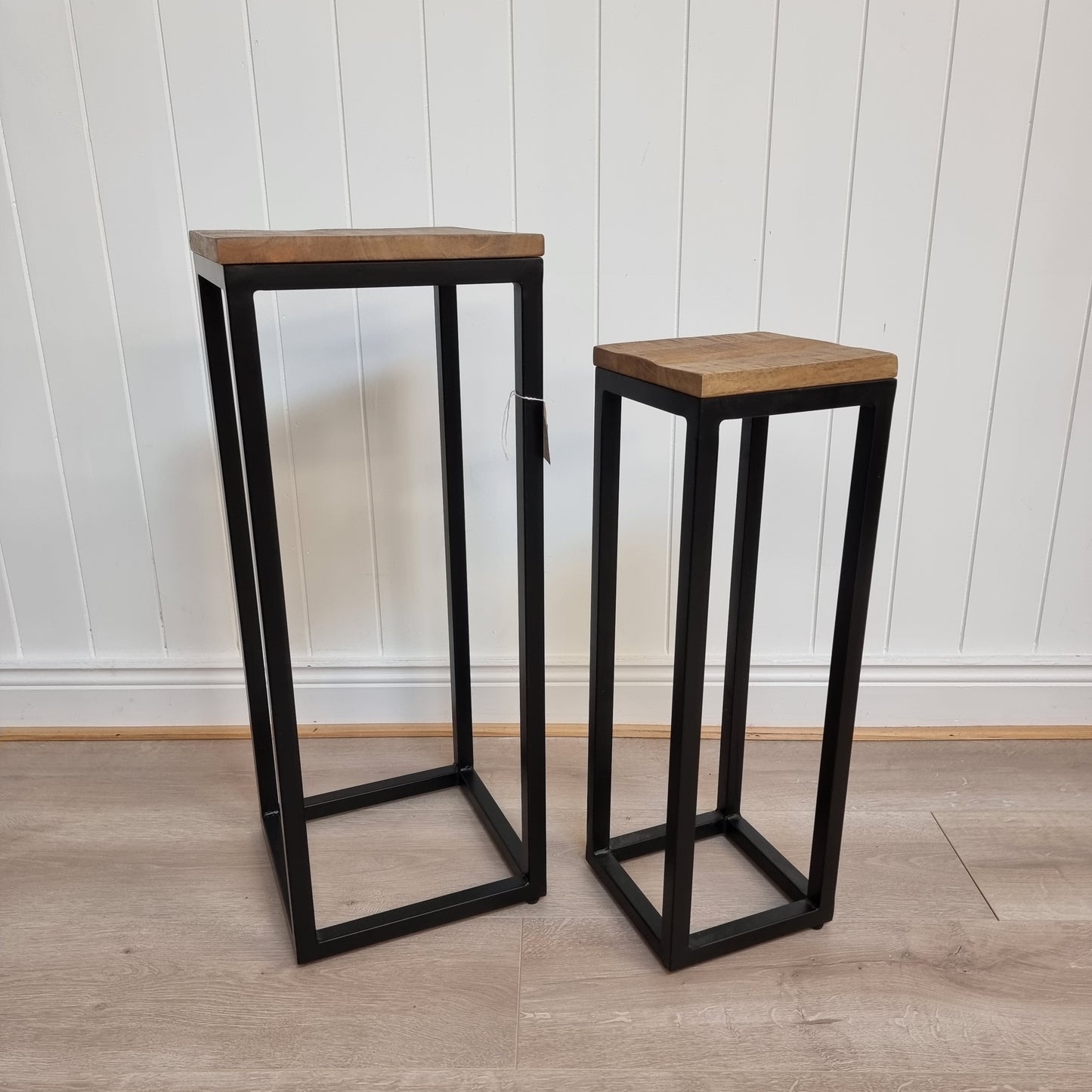 Old Empire Square Mango Lamp Tables (Set of 2)