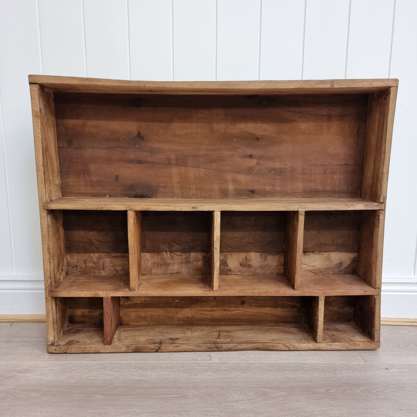 Grimaud Shelf - Nature