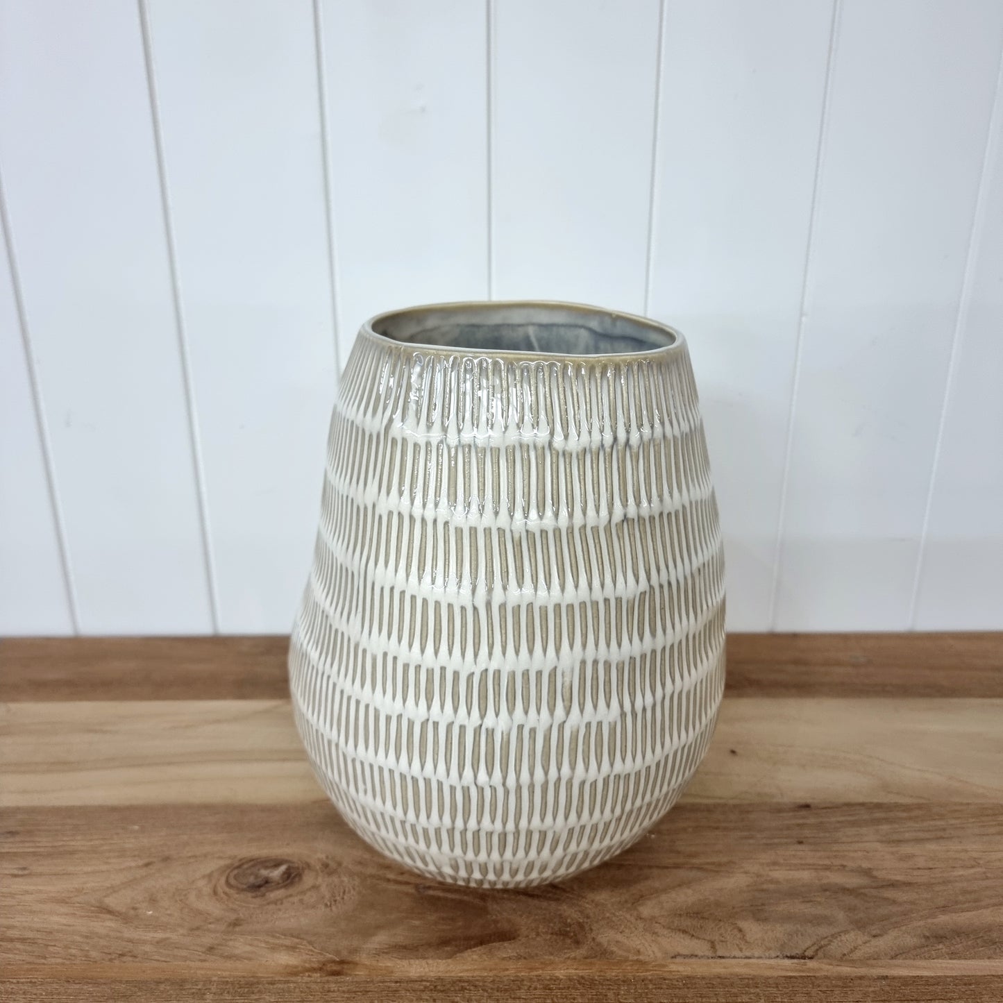 Giorgia Vase - Cream/Beige Ceramic