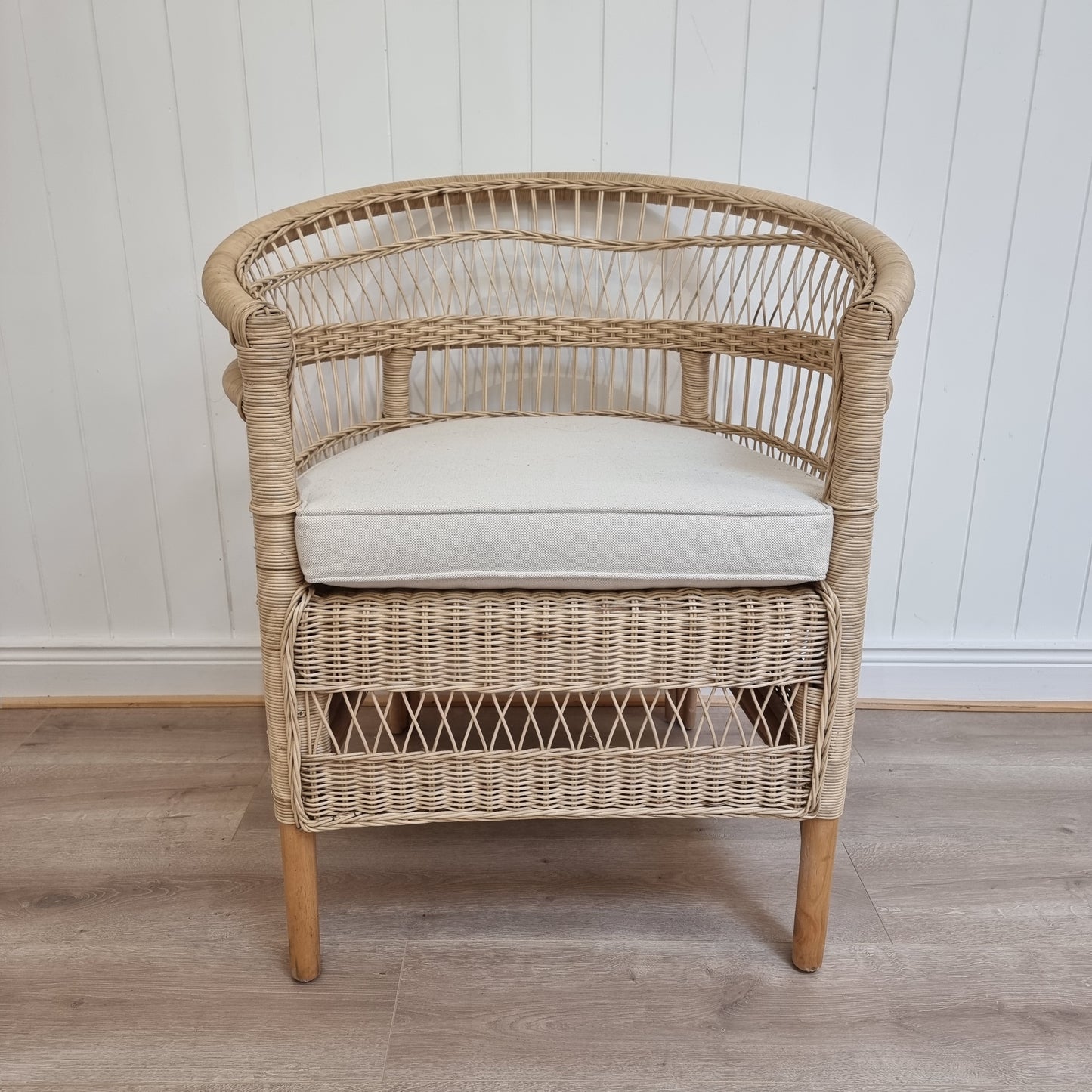 Wicker Raffles Chair