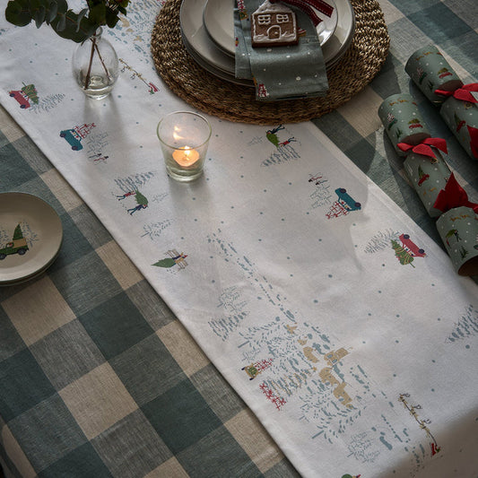 Table Runner - Home for Christmas