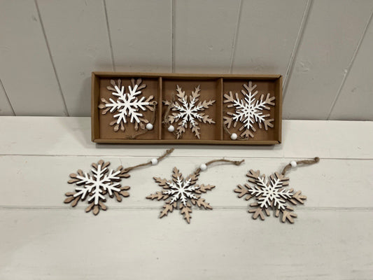 Natural/White Wooden Hanging Snowflake (Set of 6)