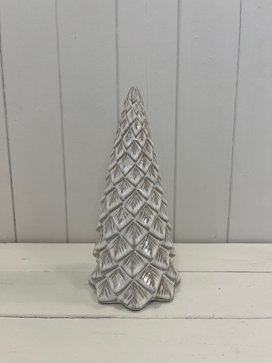 Large Pinecone Style Christmas Tree