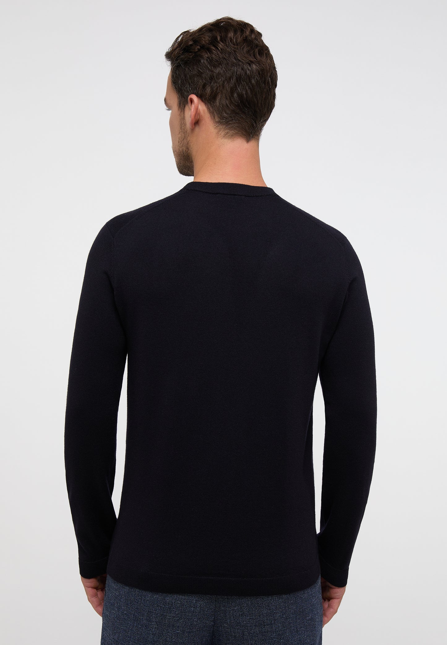 Eterna Round Neck Knitwear - Navy