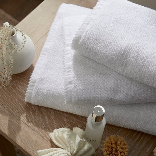 Murmur Lune Sculpted Hand Towel - White