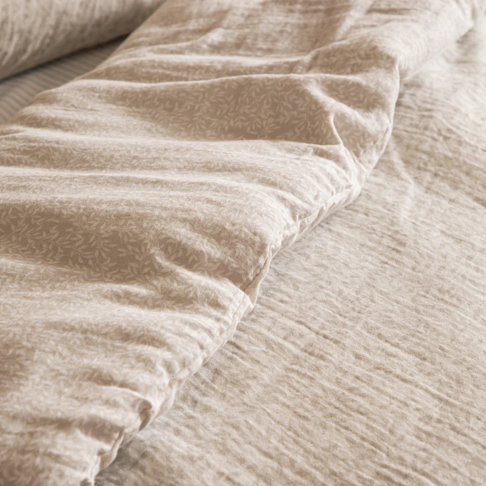Perrie Leaf Muslin Duvet Cover Set - Natural