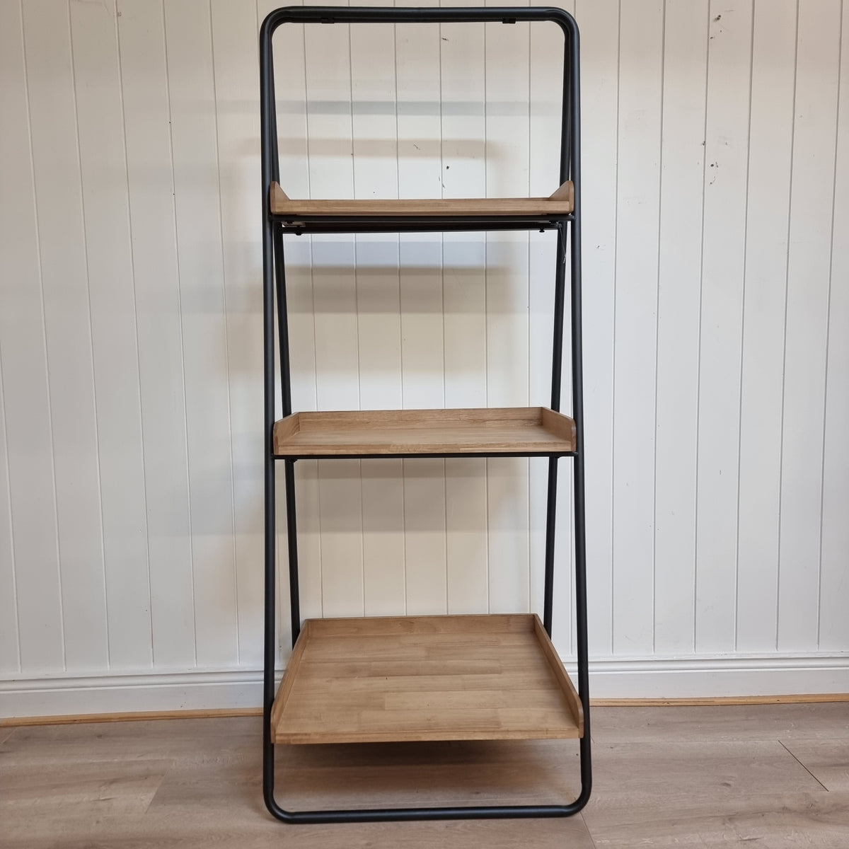 Rob Shelf Shelves – Robert Gault
