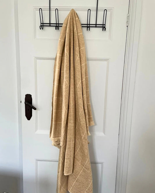 Brushed Wild Stripe Throw - Honey